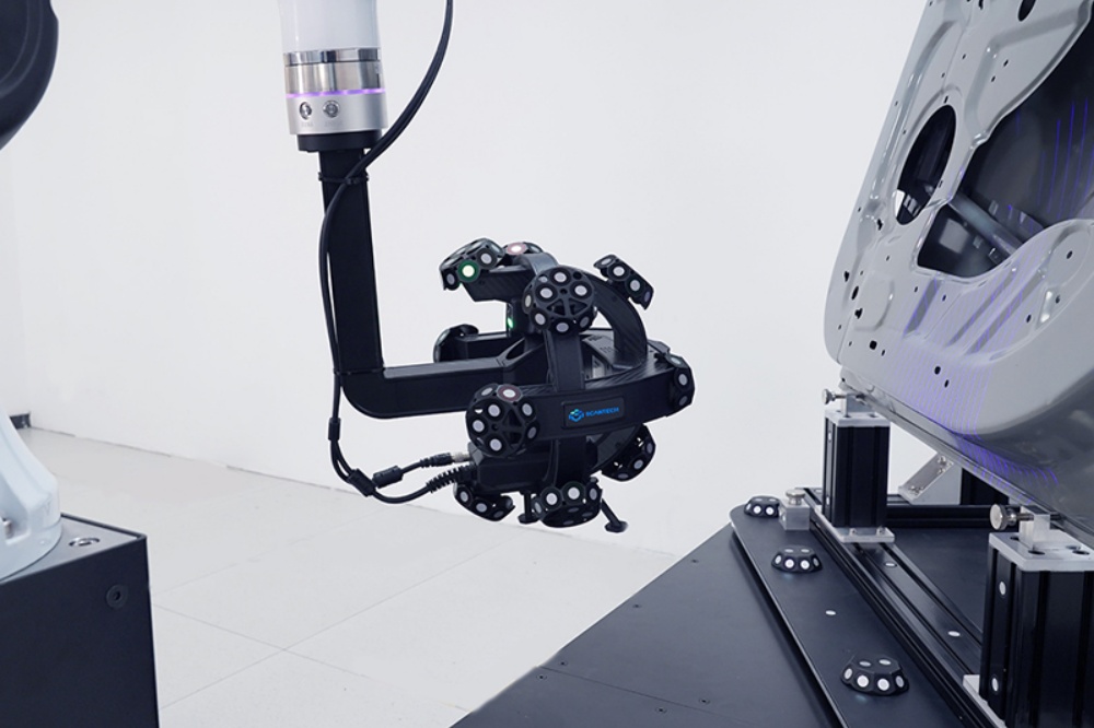 思（sī）看 AM-CELL C200 三坐標係統